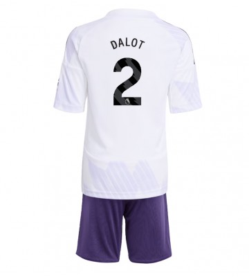 Manchester United Diogo Dalot #2 Replika Bortatröja Barn 2025-26 Kortärmad (+ Korta byxor)